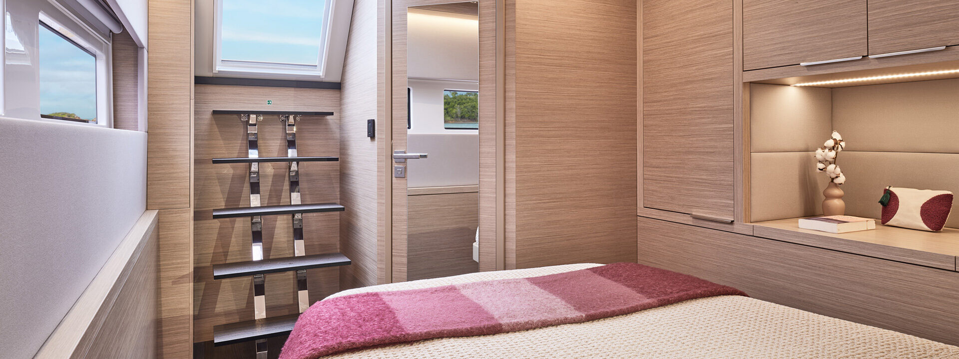 Lagoon 55 bedroom cabin Lagoon 55 bedroom cabin