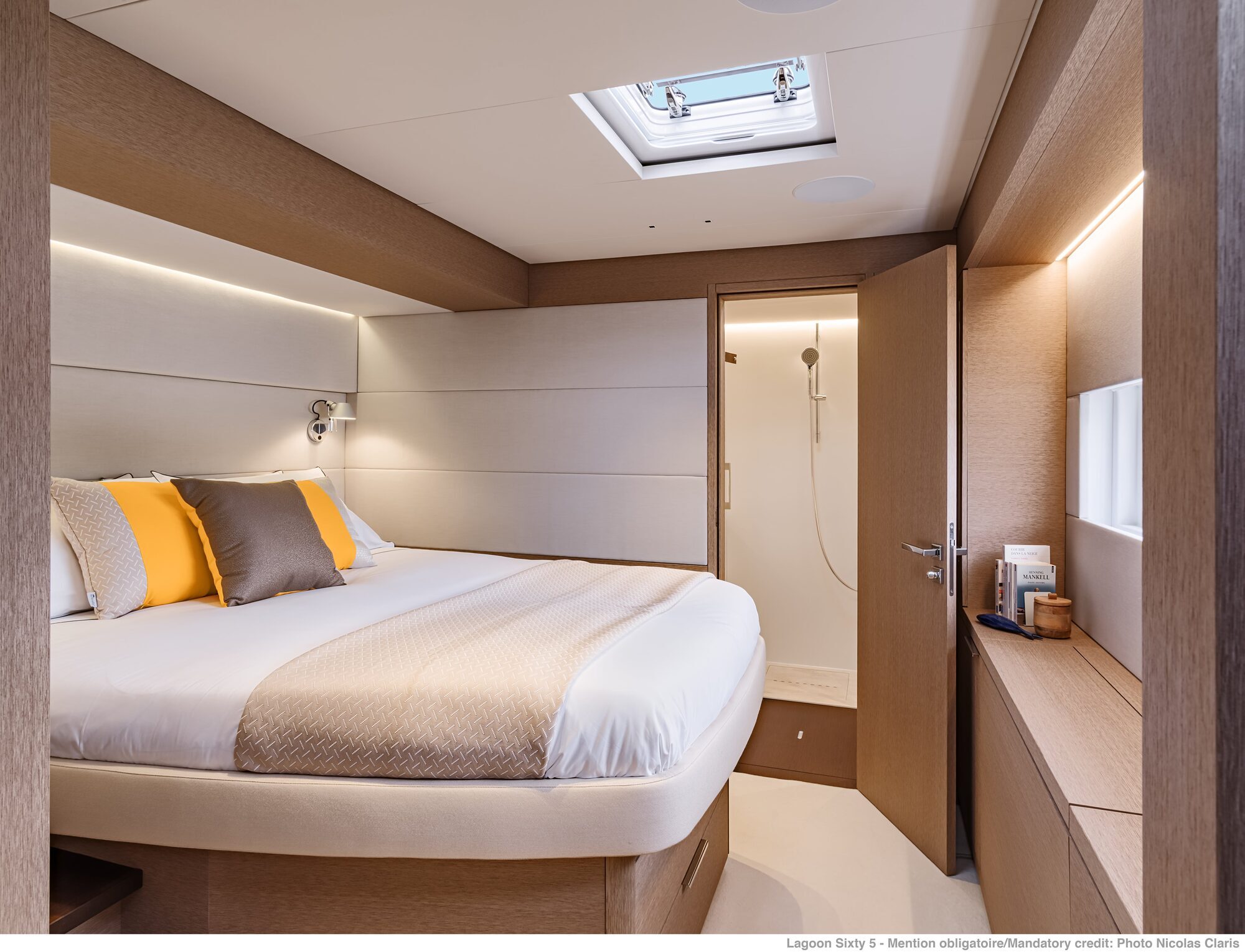 Lagoon Sixty 5 catamaran cabin with ensuite Lagoon Sixty 5 catamaran cabin with ensuite